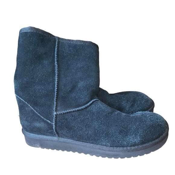 Koolaburra by Ugg Mid Calf winter suede Boots in Size 8 pull on Black fur lined - Picture 2 of 7
